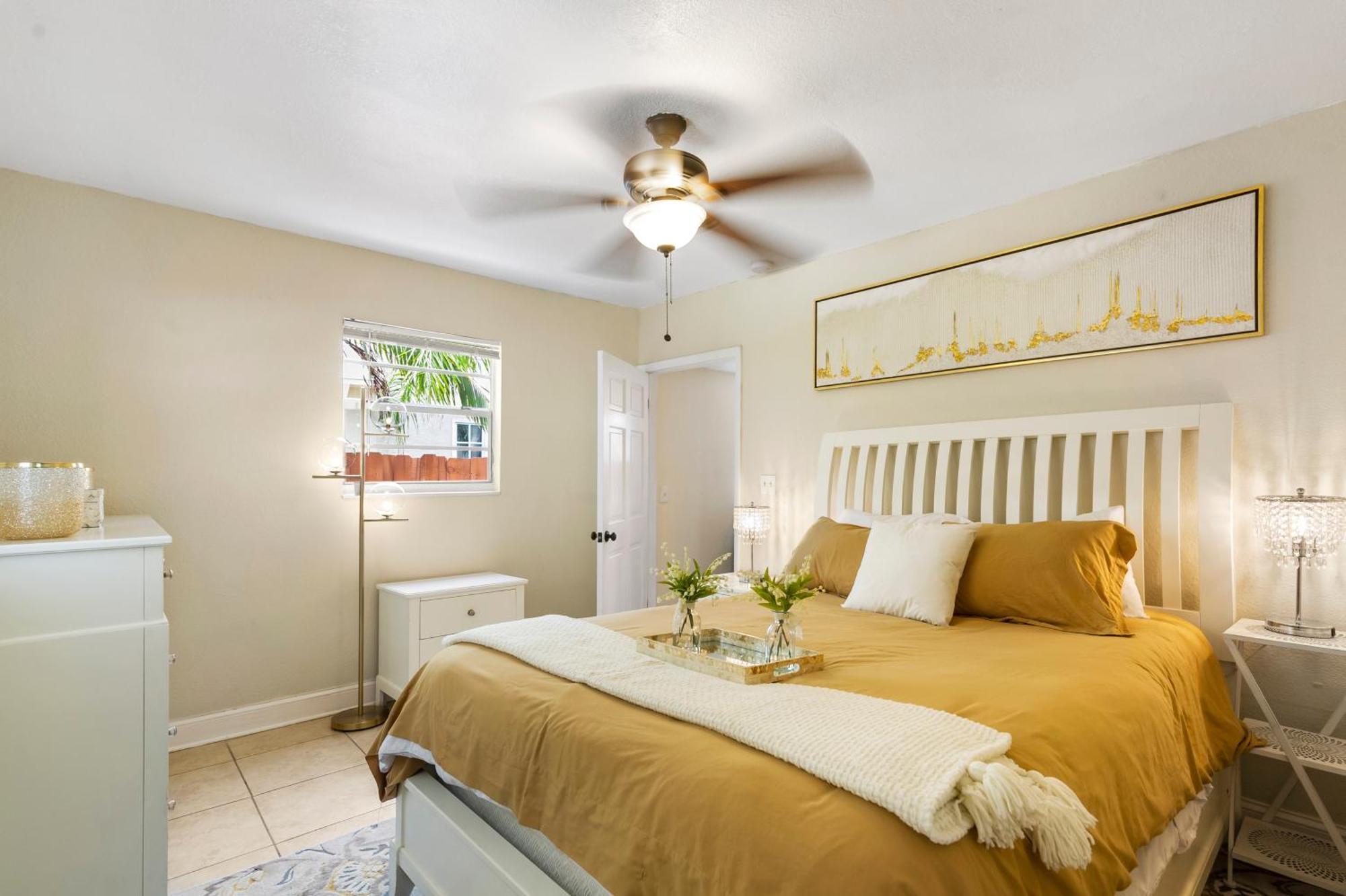 Chic Downtown Vacation Home And Guest Home West Palm Beach Exterior photo